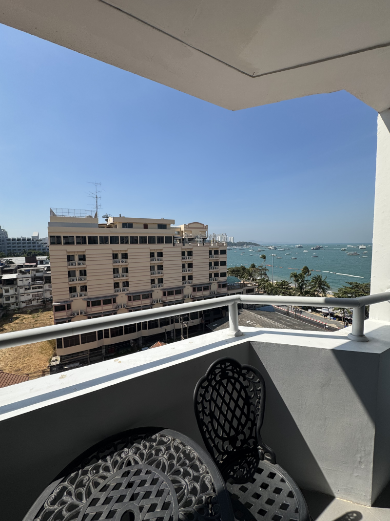 Urban Executive Suite