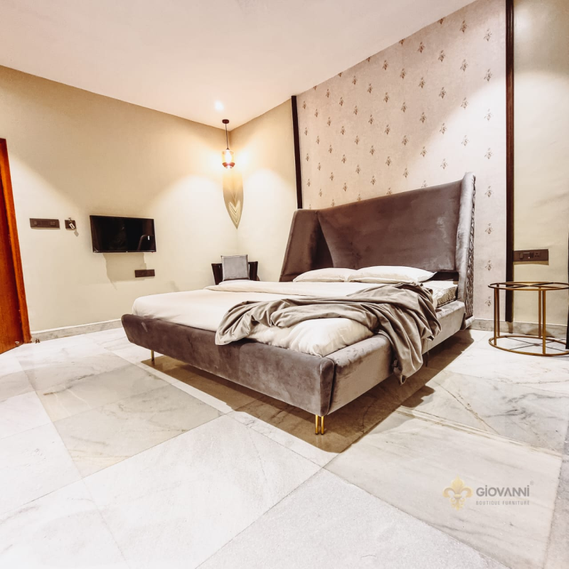 Superior King Suite