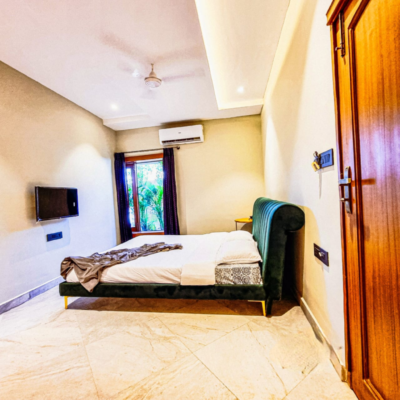King Room
