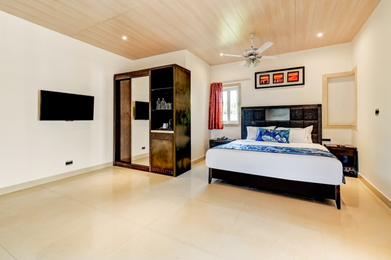 King Suite with Private Balcony