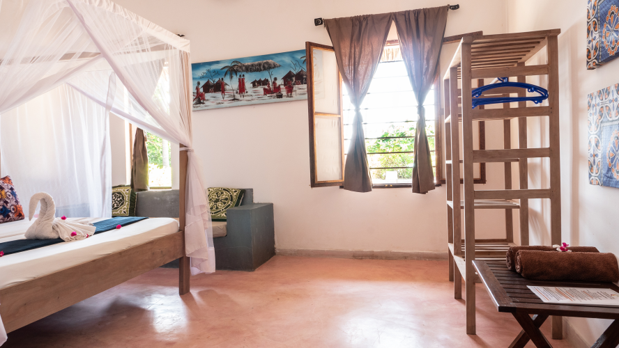 Raha Lodge Boutique Hotel