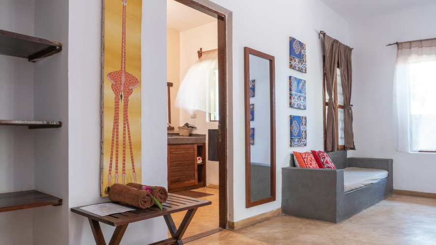 Raha Lodge Boutique Hotel