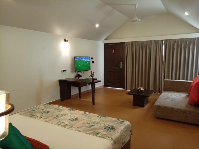 Arabian Sea View Cottage on the Beach