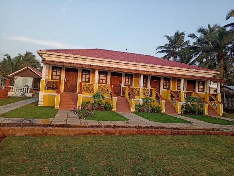 Arabian Sea View Deluxe Room on the Beach