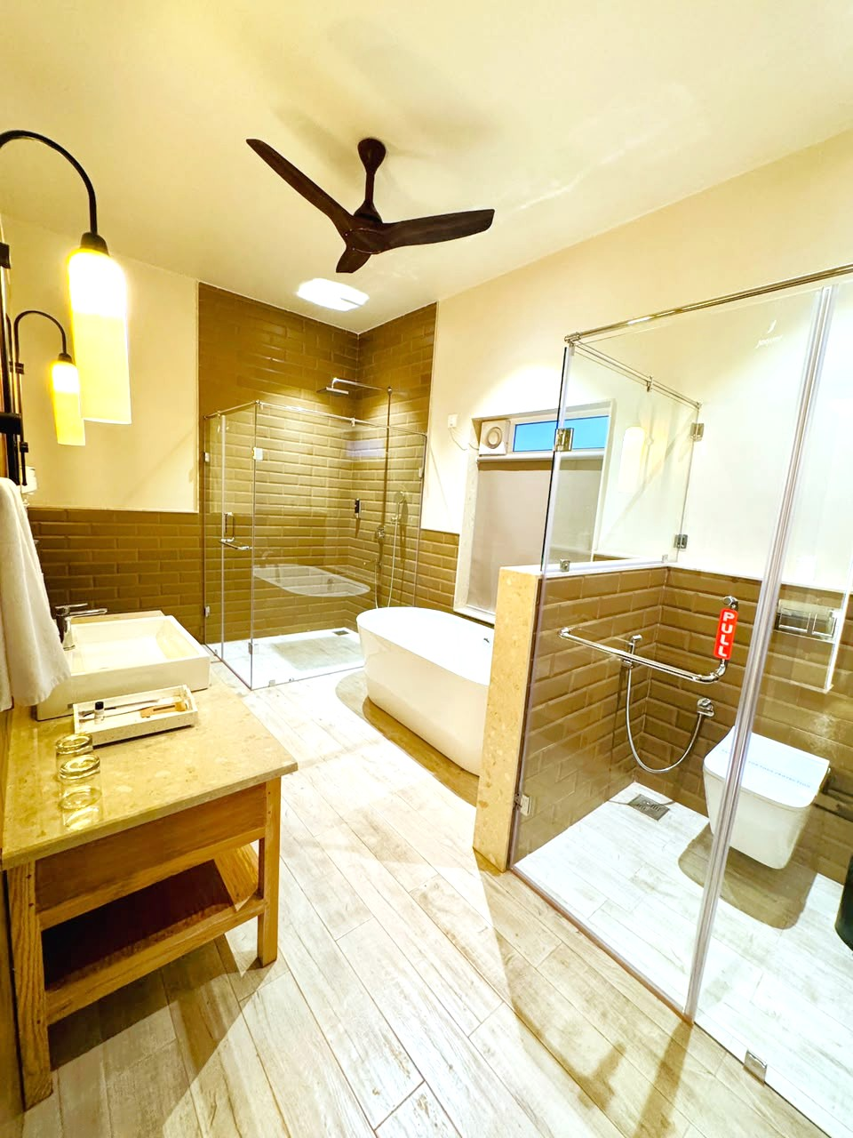 Premium Garden Room