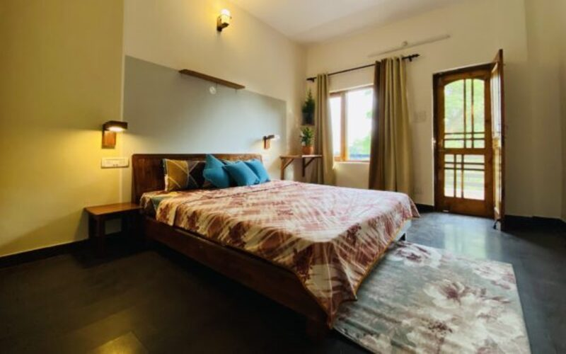 Deluxe Room with Balcony