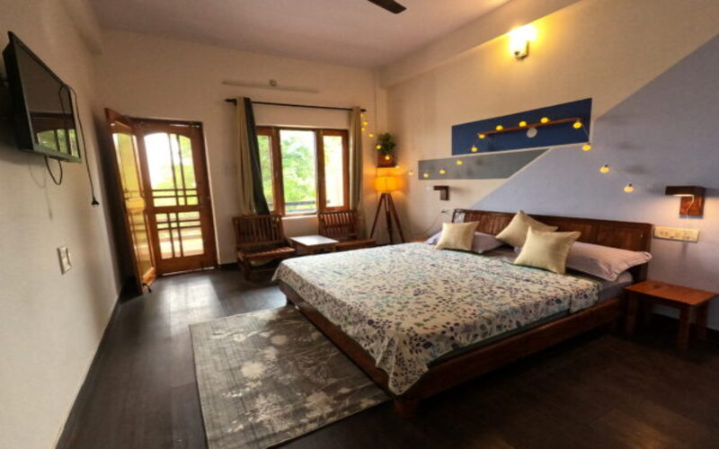 Deluxe Room with Balcony