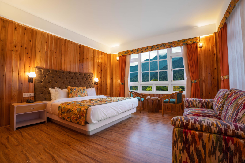 Family Suite with Mountain View Room