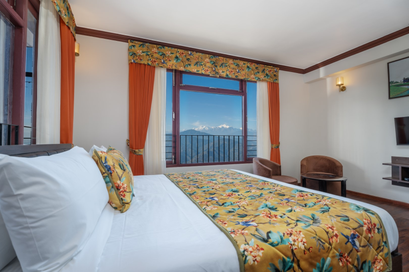 Premium Room with Lake & Mountain View