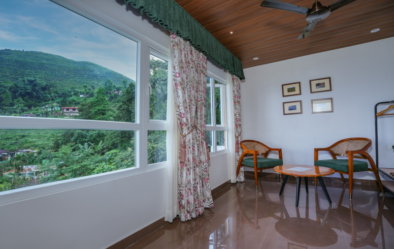Premium Attic Room with Mountain View