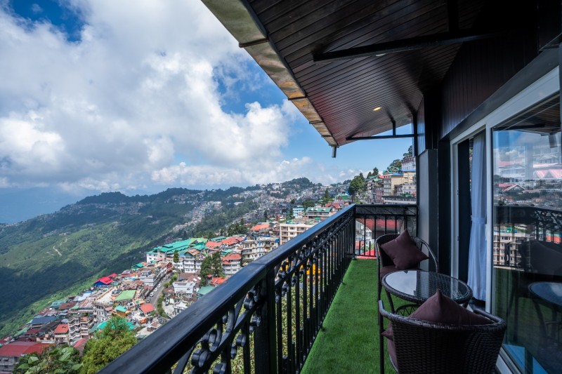 Presidental Suite with Balcony