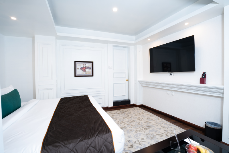 Premium Room with Bathtub