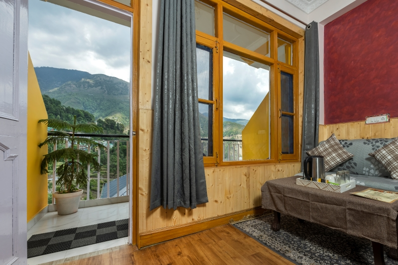 Superior Corner Room with Balcony