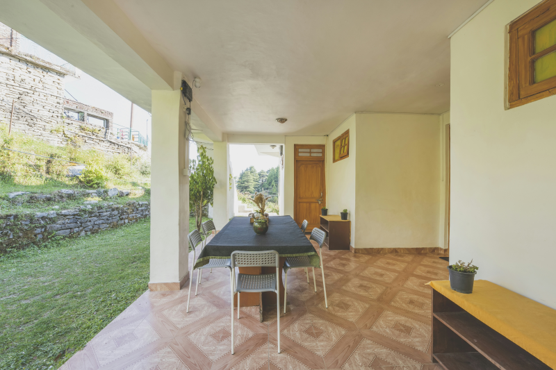 The Birdhouse Retreat, Dharamkot