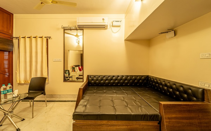 Economy Family Studio