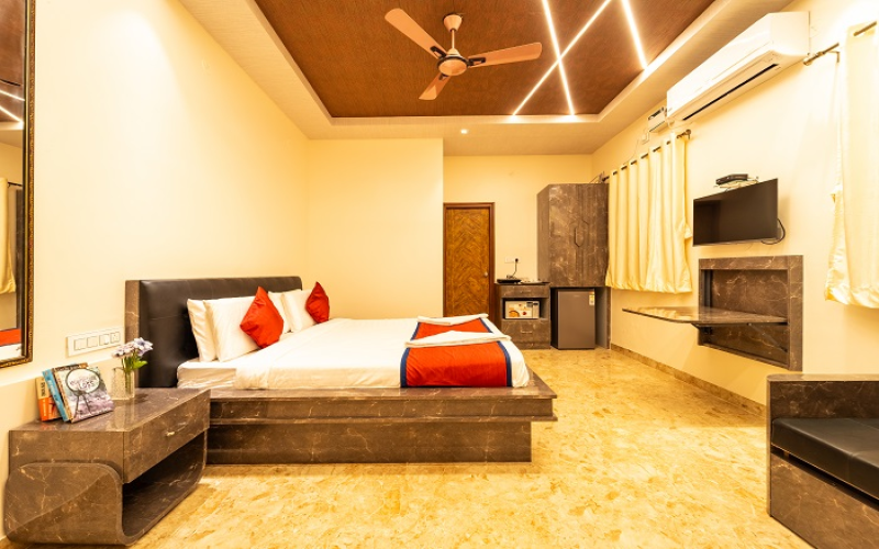 Quad Studio Apartment