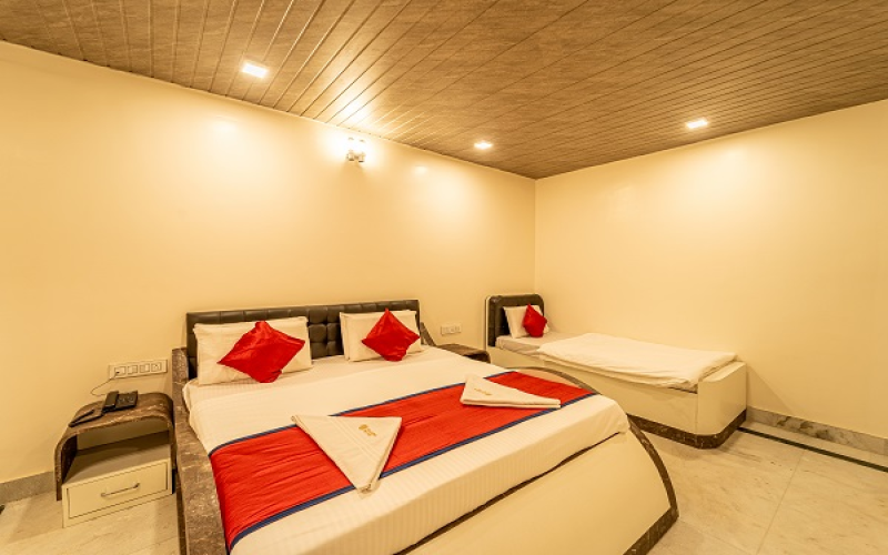 16 Bedroom Apartment