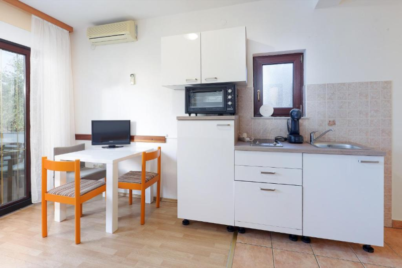 Apartman 1 (A4, priz)