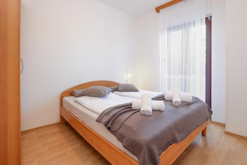 Apartman 1 (A4, priz)