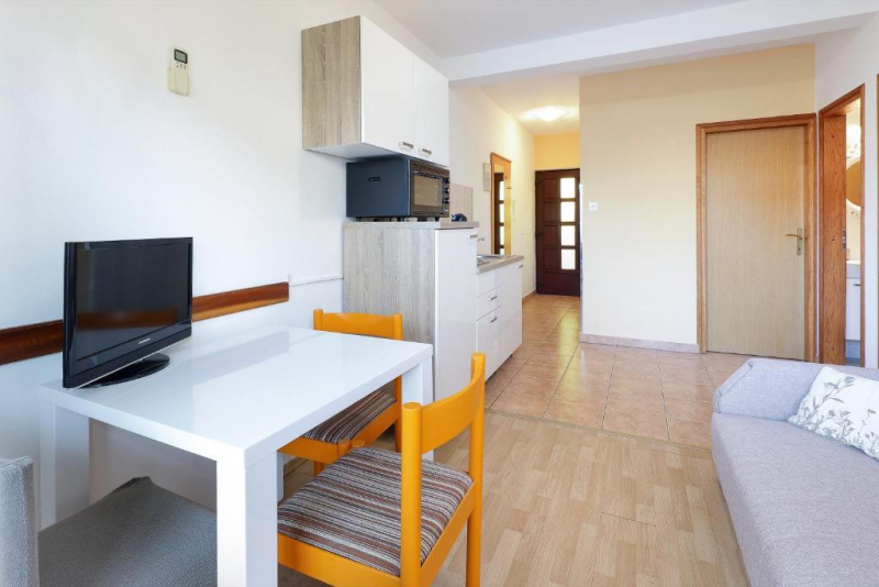 Apartman 1 (A4, priz)