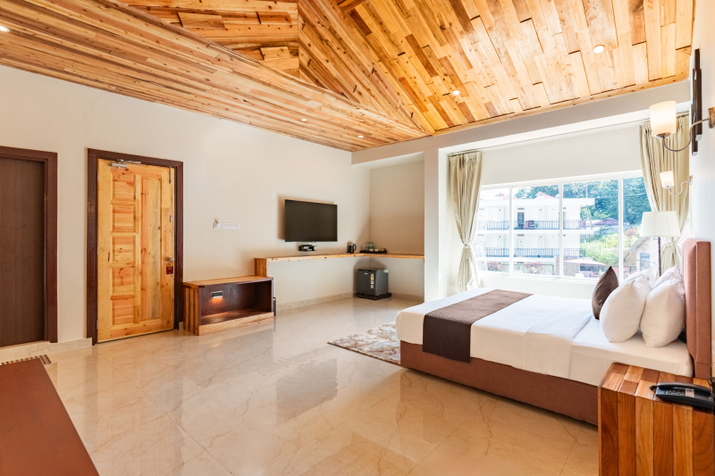 Deluxe Room with Pool View