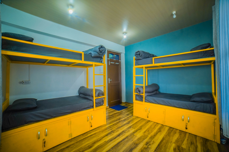 Young Monk Hostel Dharamkot