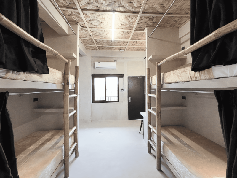 Single Bed in 4 Beds Female Dorm (Ensuite Bathroom)