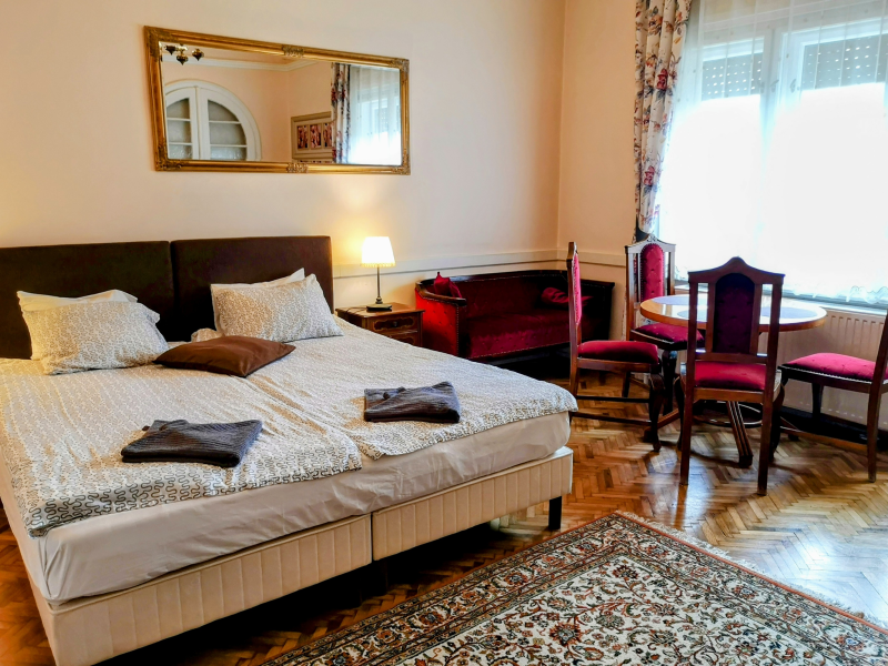 Földszinti 2-hálós lakosztály