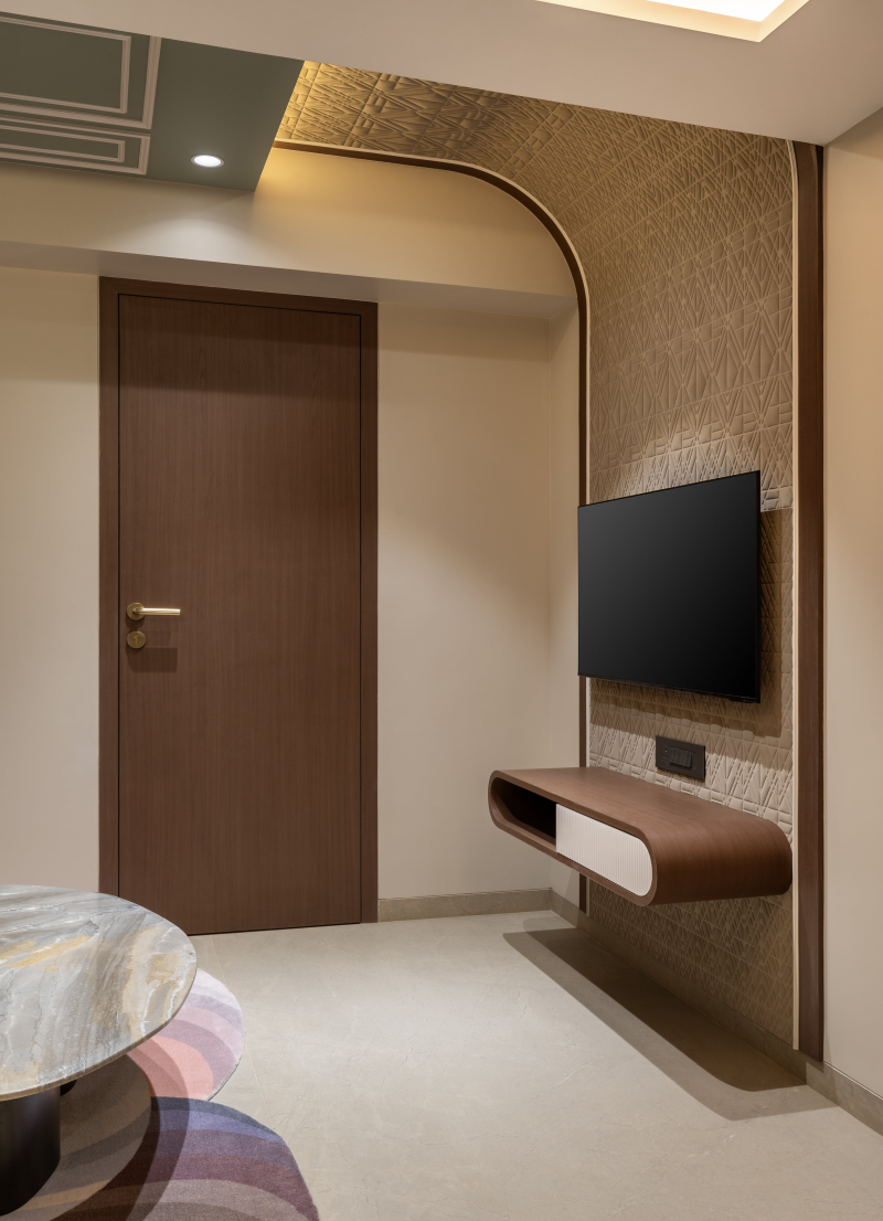 One-Bedroom Apartment with City View