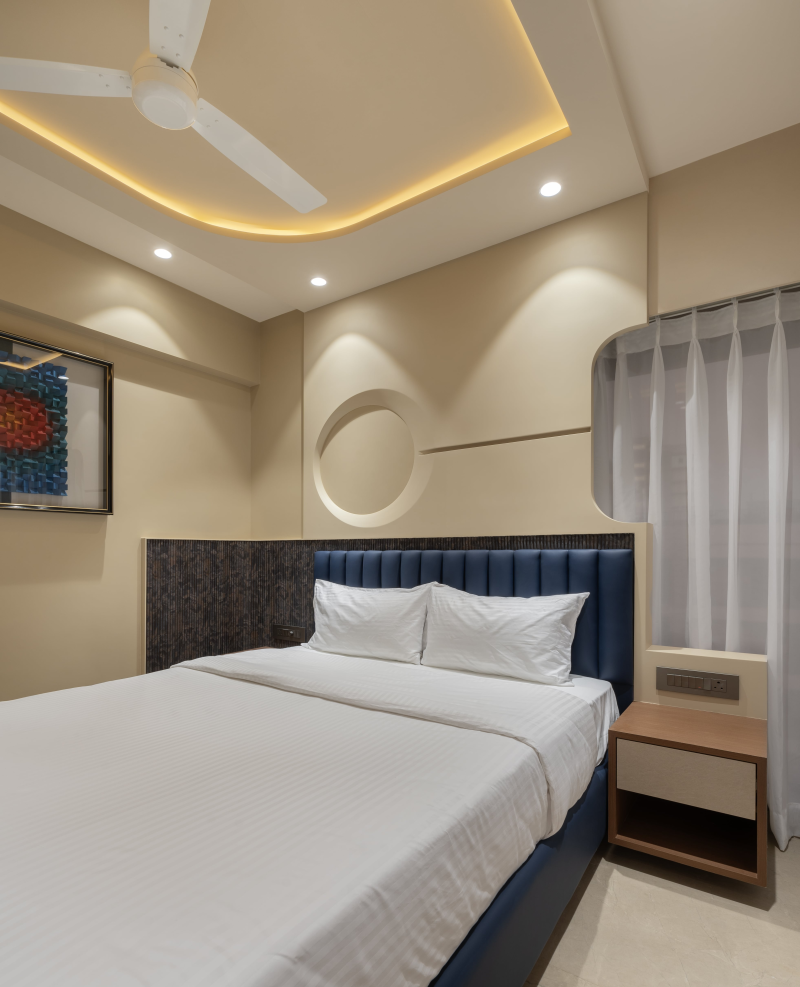 One-Bedroom Apartment with City View