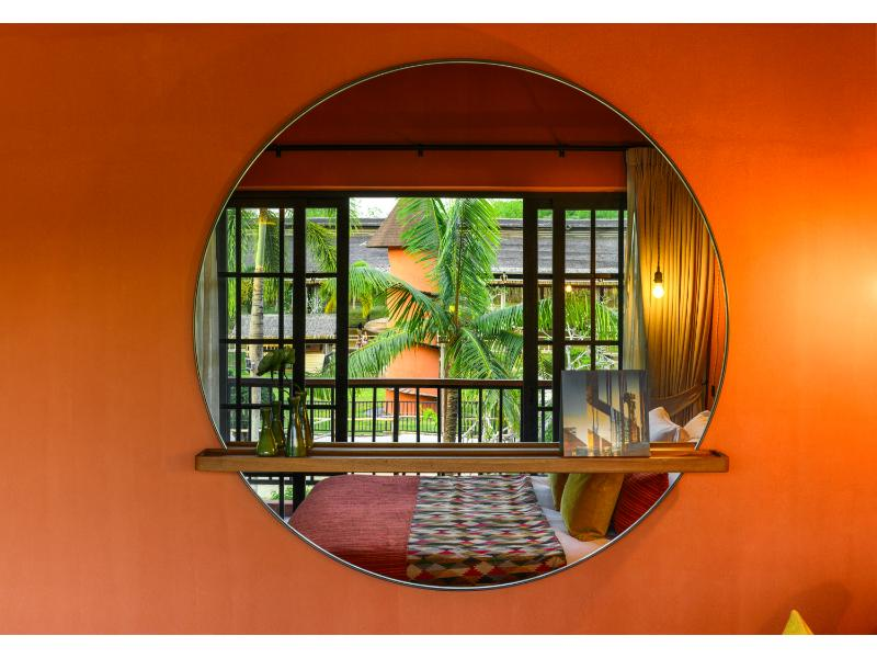 Paddock Room