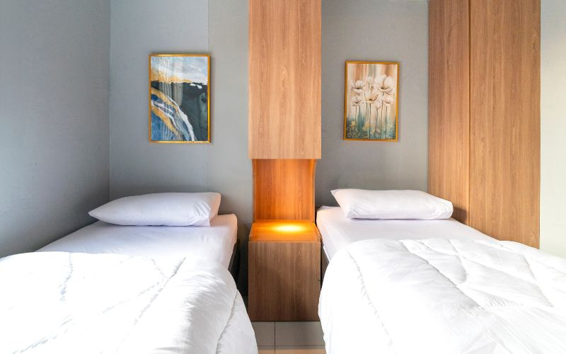 Standard Twin Single Bed