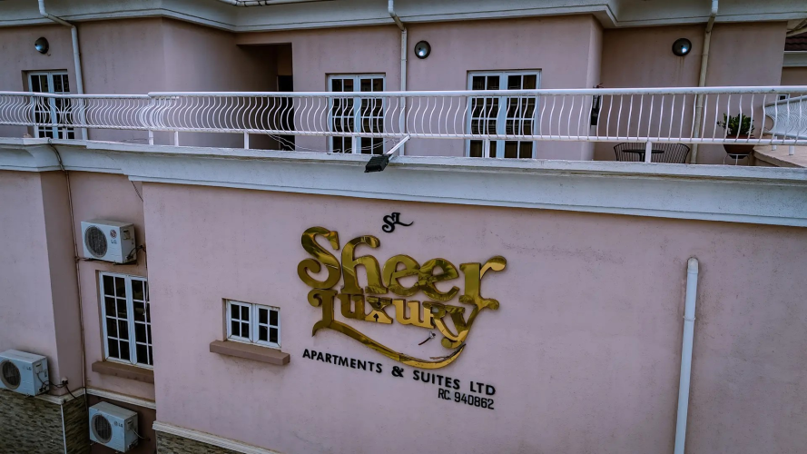 Sheer Luxury Apartments & Suites Garki