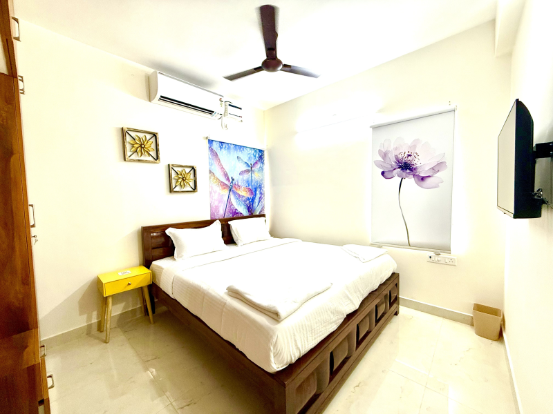 Crown Room