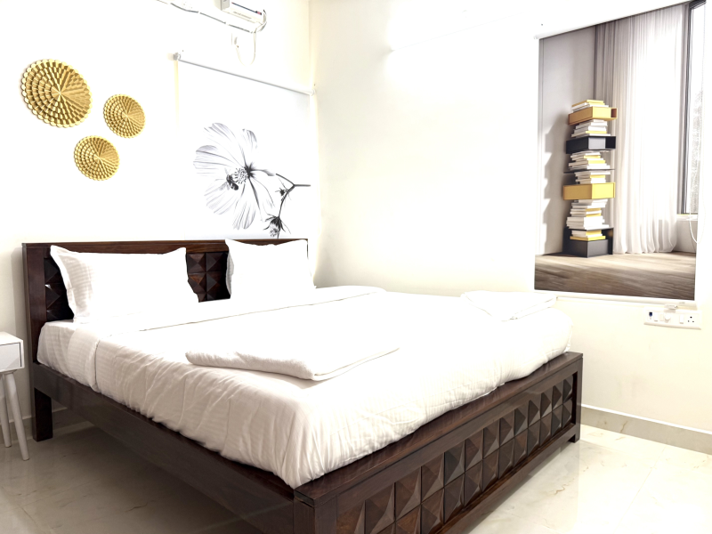 Crown Room