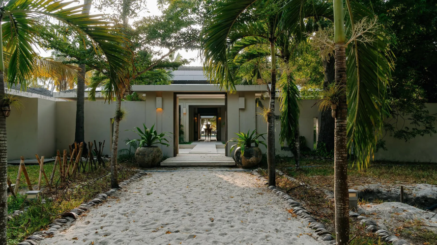 Maya Kobe | Kilifi