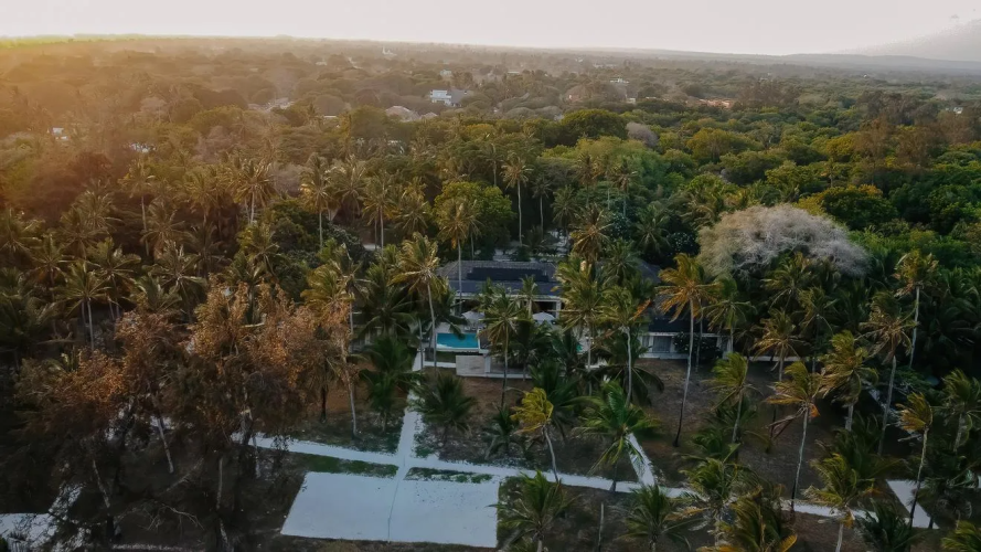 Maya Kobe | Kilifi