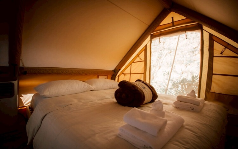 Family Tent —113 sqm, 2 Bedroom, 2 Bathroom, 2 Bathtub