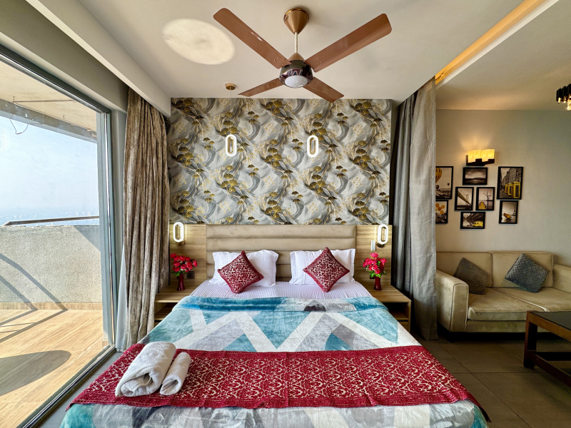 Room- 3704