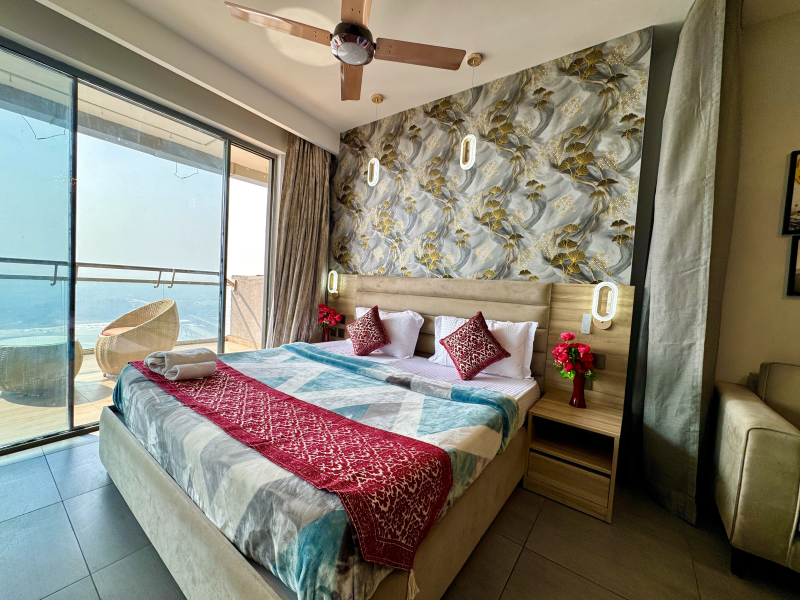 Room- 3704