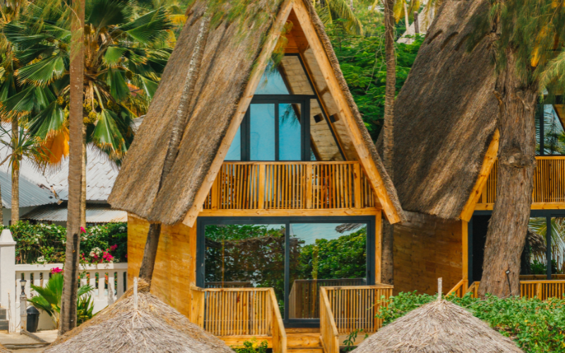 Eco bungalow front Ocean