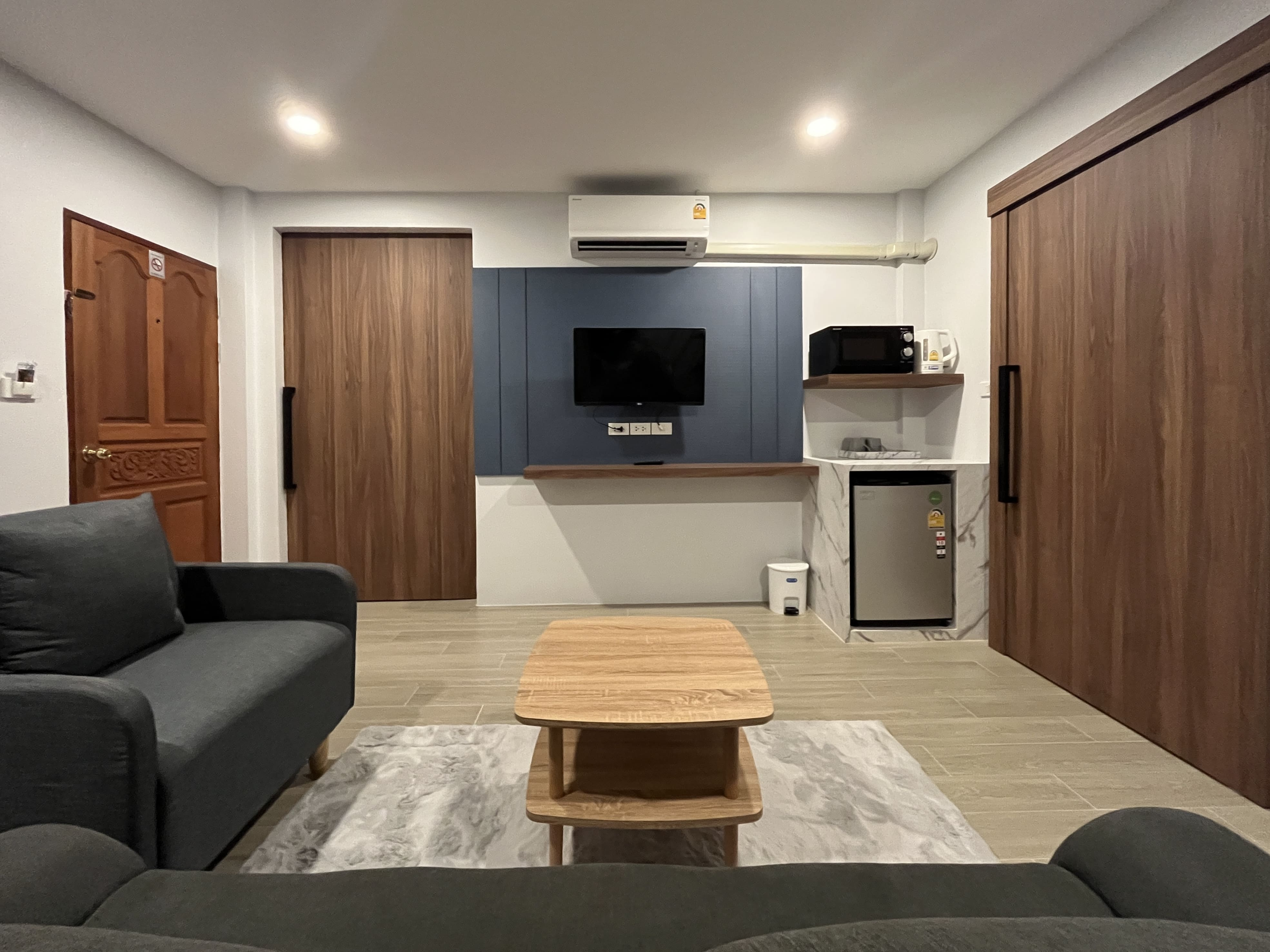 Deluxe Family Room