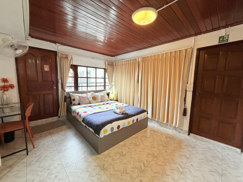 Standard room (Hello Sunshine)