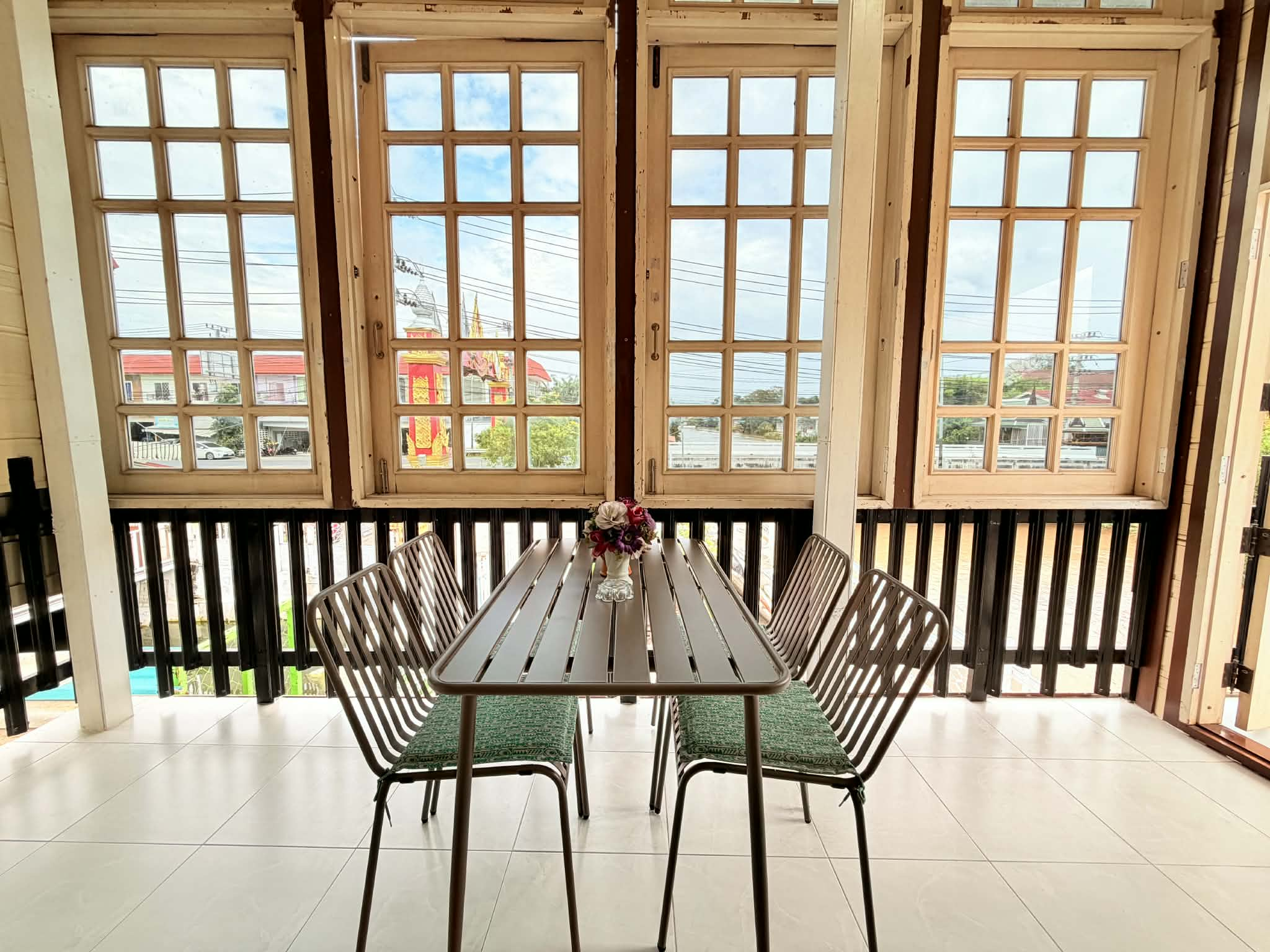 Family room (Green Riverside Homestay)