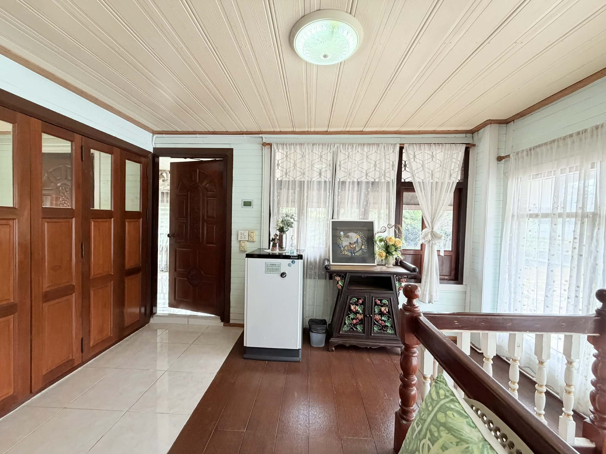Green Riverside Homestay (Entire House)