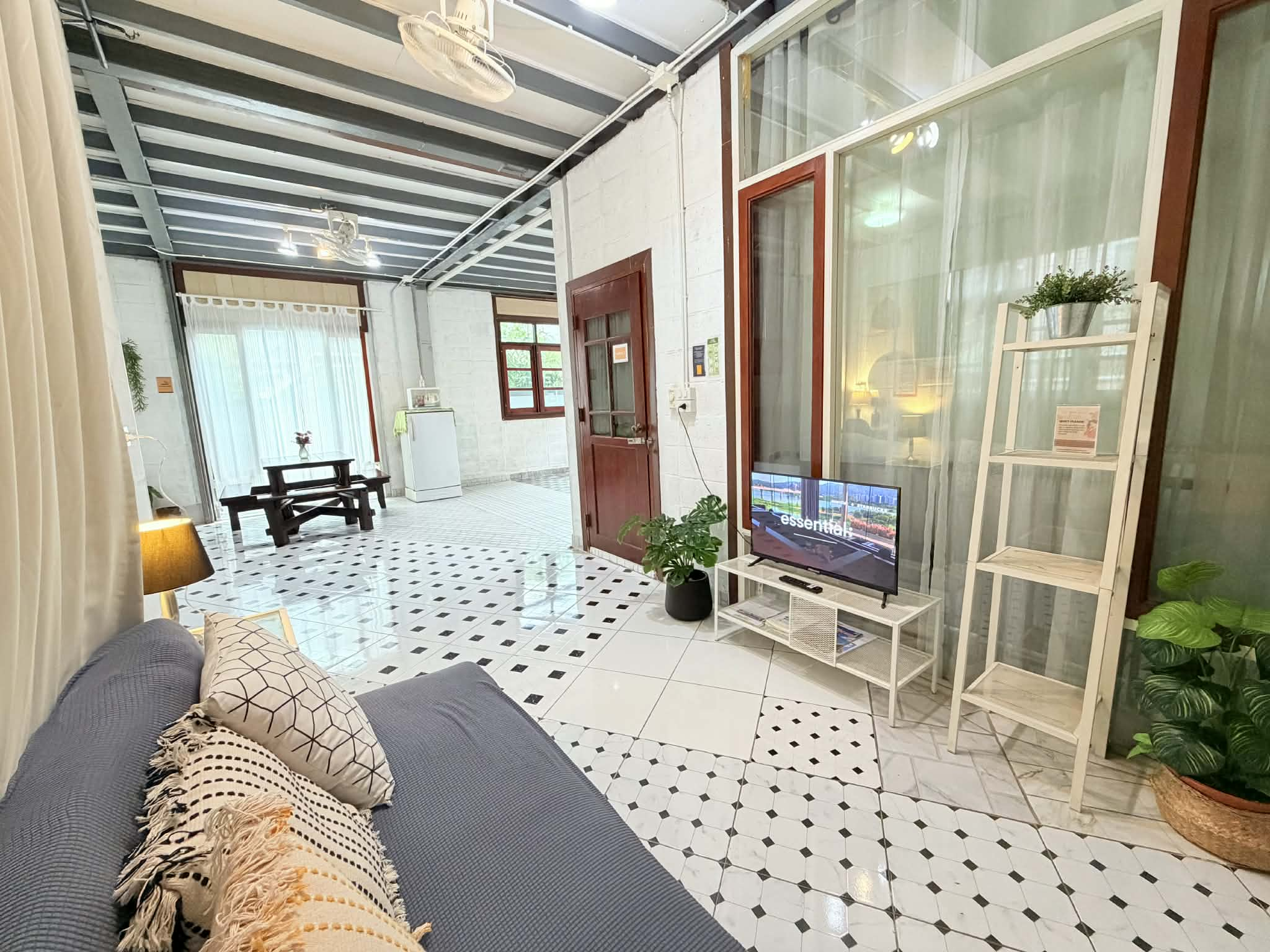 Double room (The Warehouse)