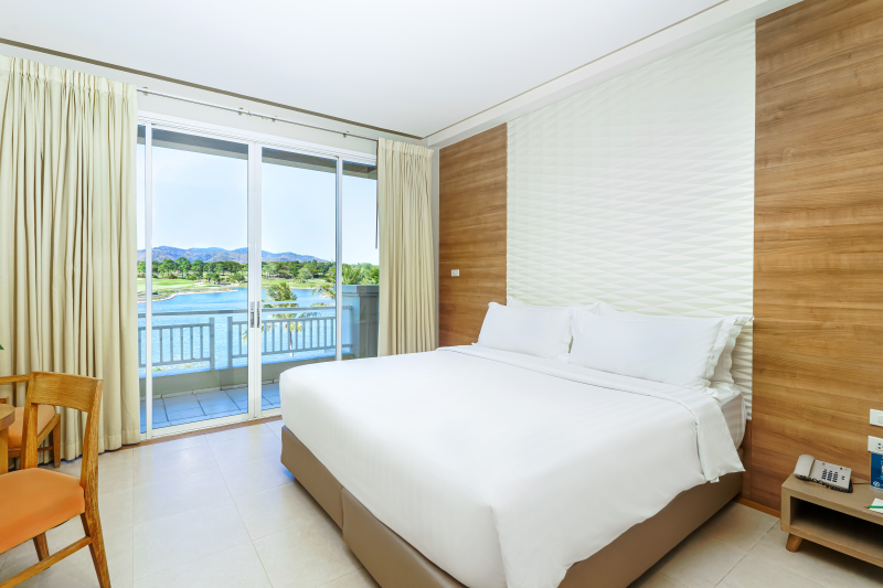 H-Deluxe King Size Bed