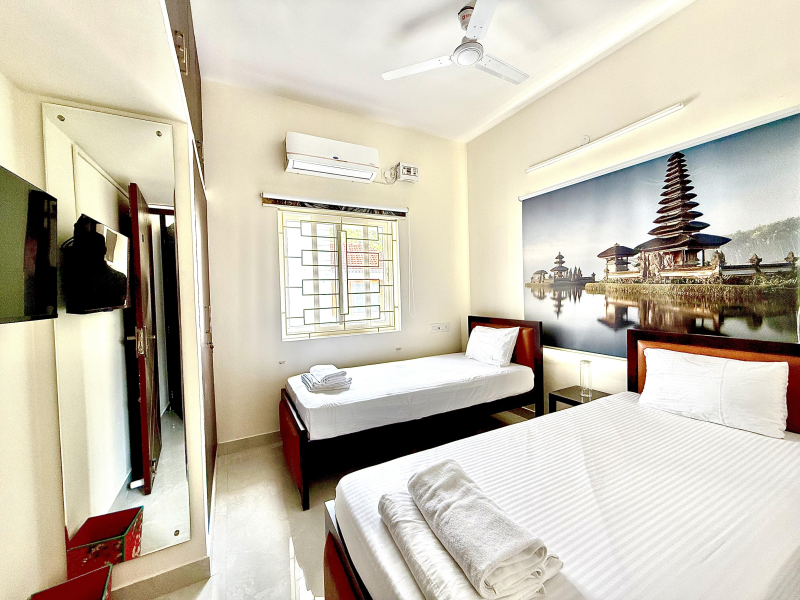 Twin Room - CP (Breakfast)