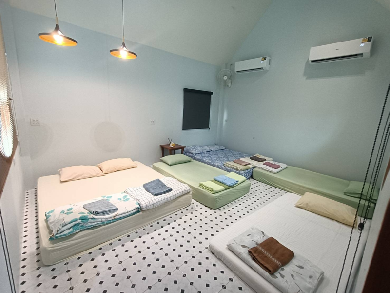 Family Room (B)