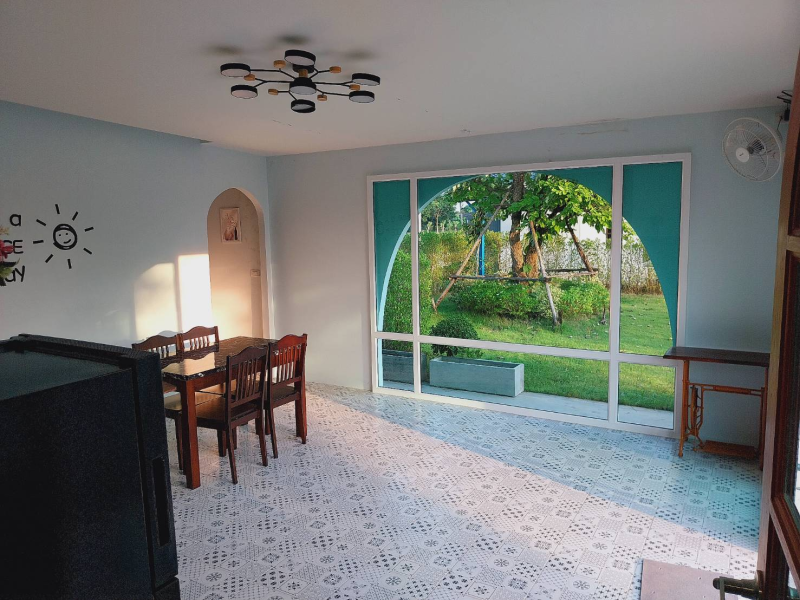 Family Room (B)